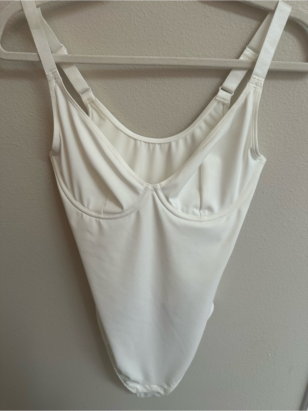 FeelinGirl White V-Neck Tummy Control Bodysuit Shapewear Small S